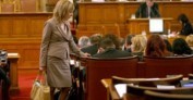 Депутатите обсъждат увеличението на акциза върху горивата от 2011г.